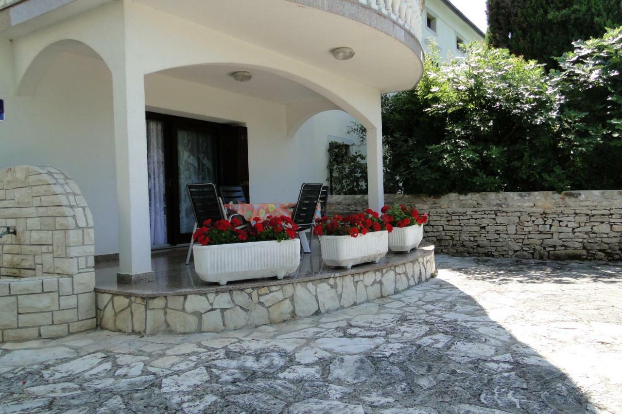 Apartments Villa Maran 乌马格 外观 照片