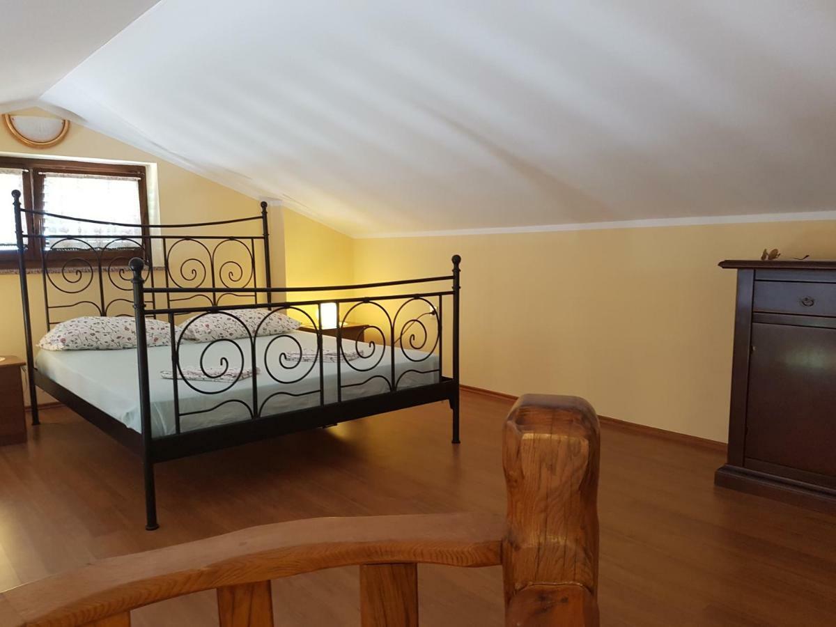 Apartments Villa Maran 乌马格 外观 照片