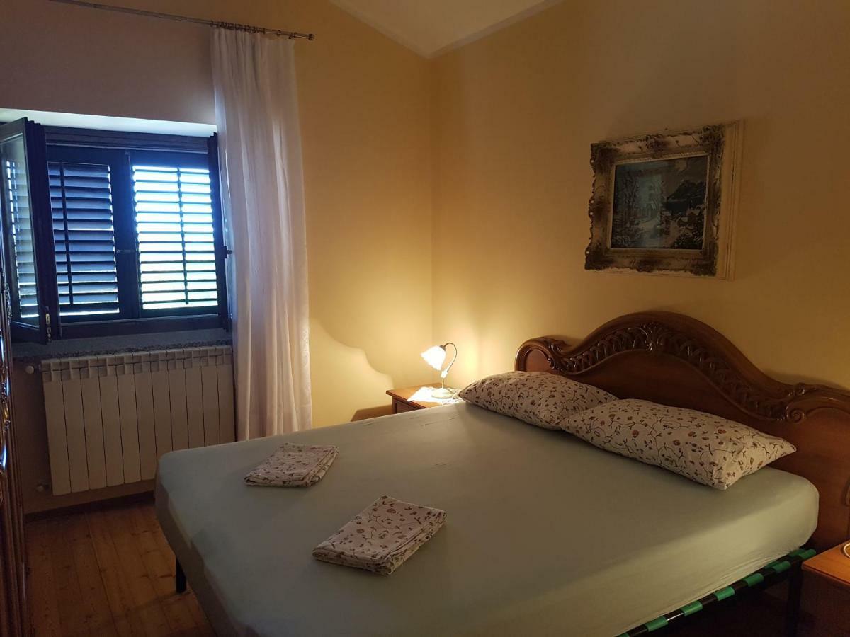 Apartments Villa Maran 乌马格 外观 照片